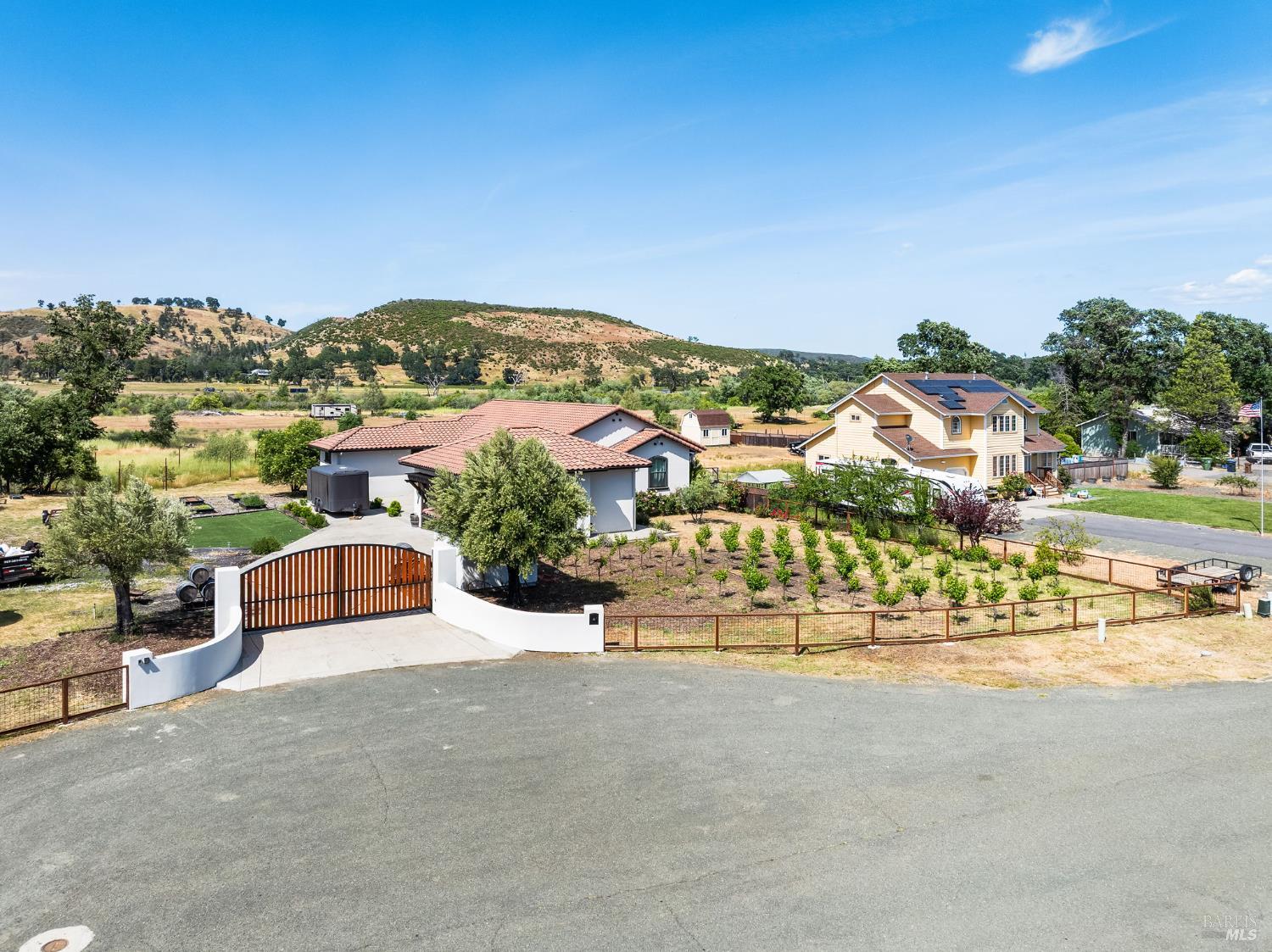 Detail Gallery Image 43 of 45 For 15350 Mustang Ct, Middletown,  CA 95461 - 3 Beds | 2 Baths