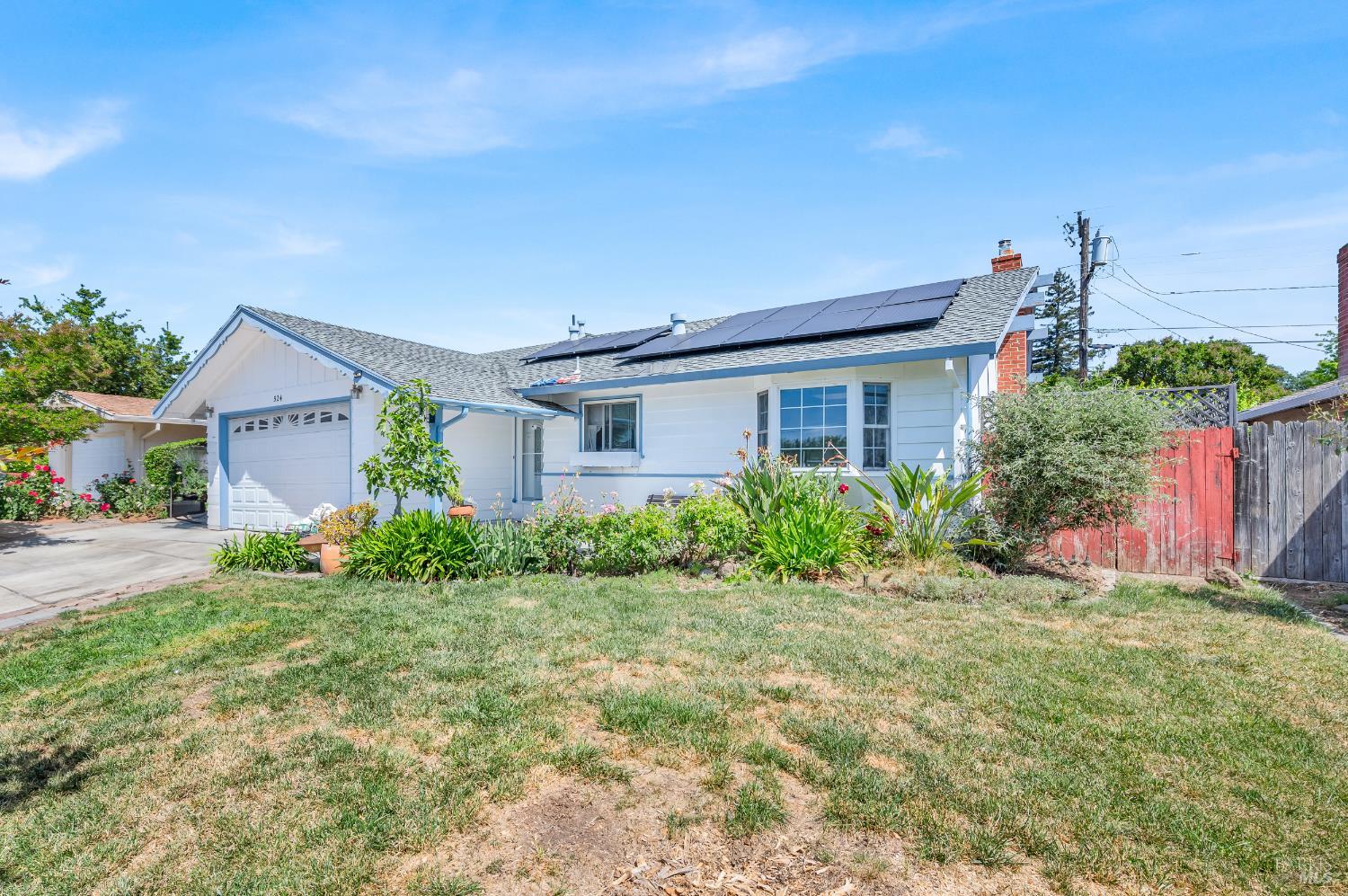 Detail Gallery Image 2 of 30 For 524 Deodara St, Vacaville,  CA 95688 - 3 Beds | 2 Baths