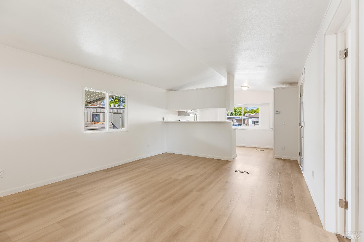 Detail Gallery Image 9 of 46 For 56 the Trees Dr, Concord,  CA 94518 - 2 Beds | 2 Baths