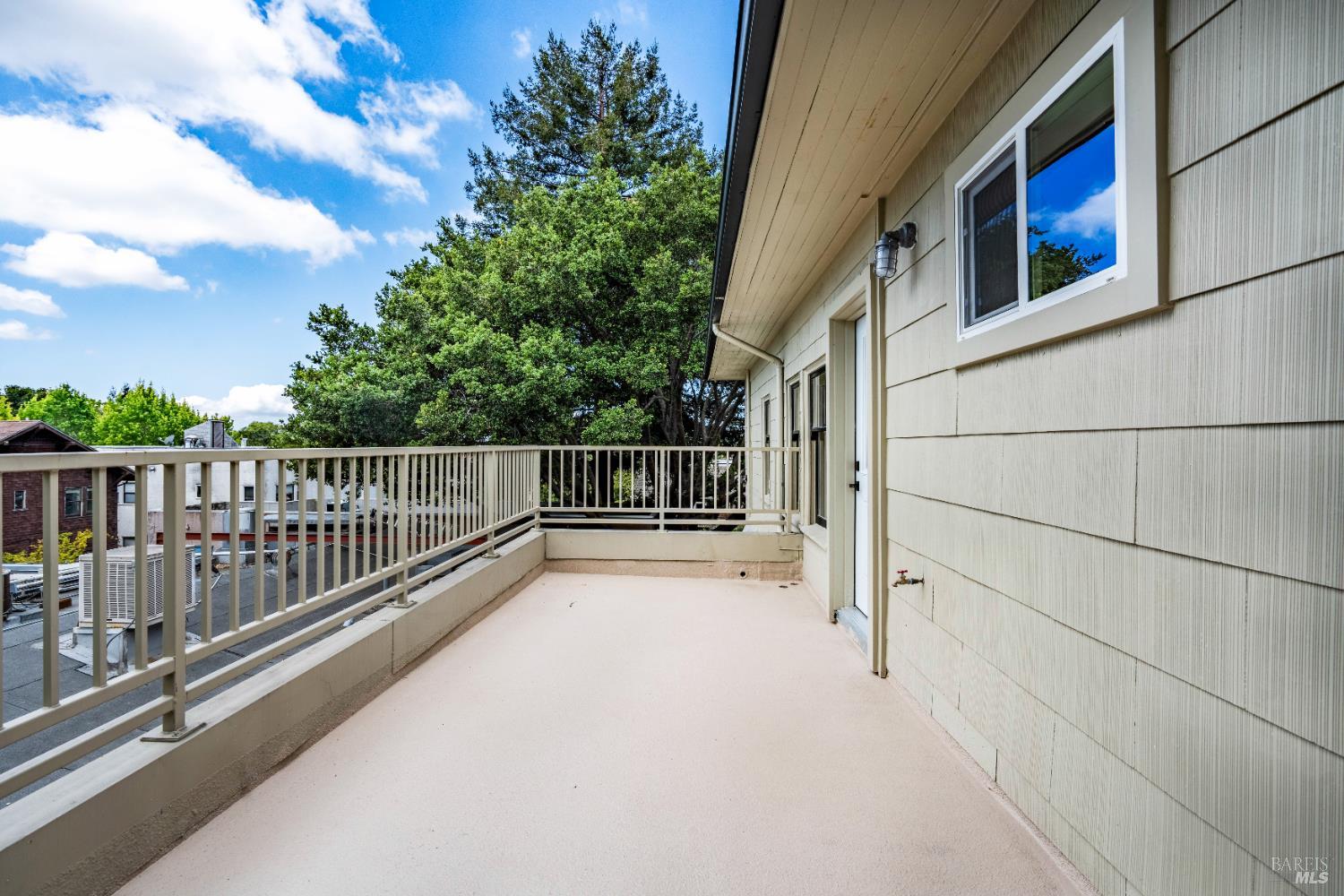 Detail Gallery Image 19 of 35 For 3214 College Ave, Berkeley,  CA 94705 - – Beds | – Baths