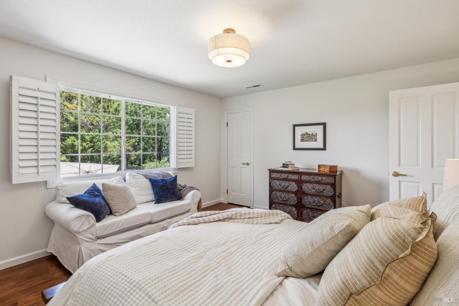 Detail Gallery Image 57 of 98 For 9724 Green Valley Rd, Sebastopol,  CA 95472 - 4 Beds | 3 Baths