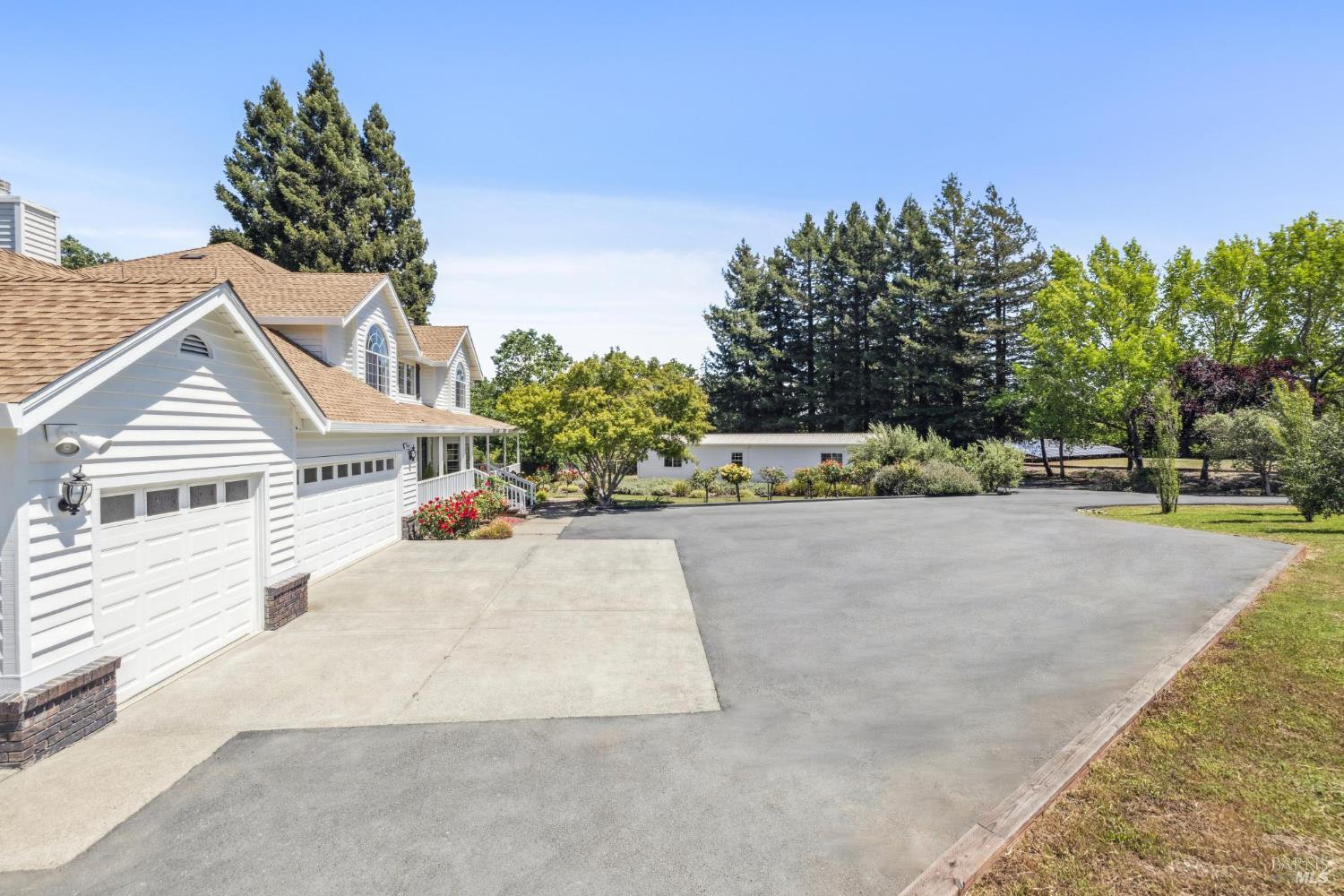Detail Gallery Image 94 of 98 For 9724 Green Valley Rd, Sebastopol,  CA 95472 - 4 Beds | 3 Baths