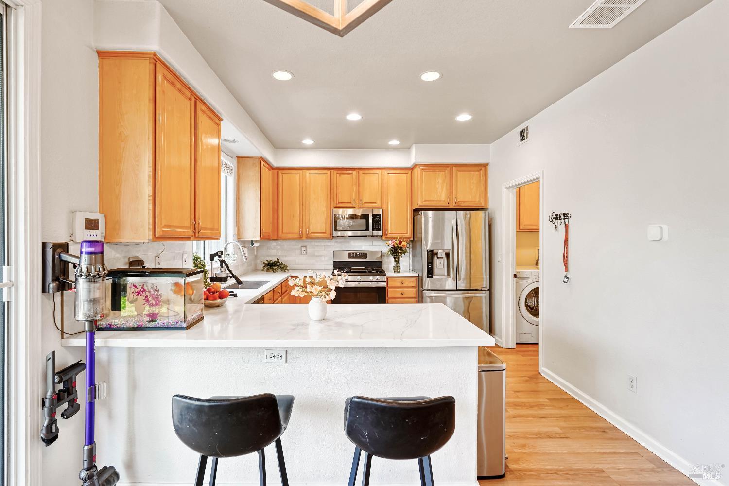 Detail Gallery Image 16 of 58 For 505 Vintage Springs Ct, Fairfield,  CA 94534 - 3 Beds | 2/1 Baths