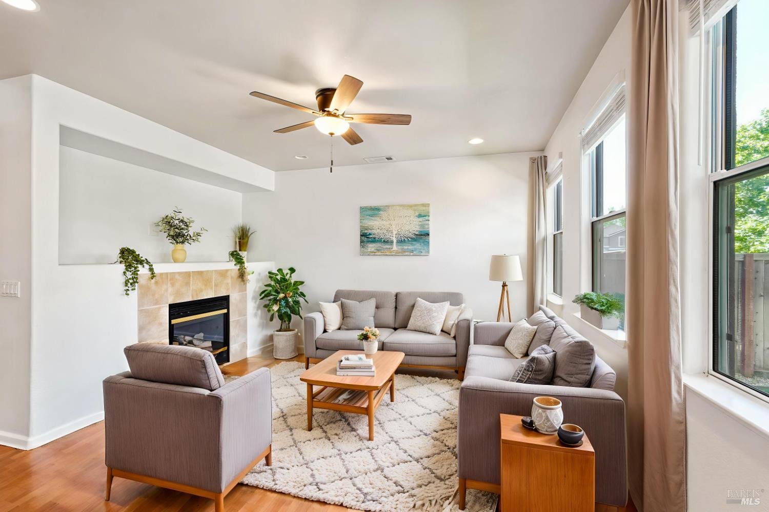 Detail Gallery Image 12 of 58 For 505 Vintage Springs Ct, Fairfield,  CA 94534 - 3 Beds | 2/1 Baths