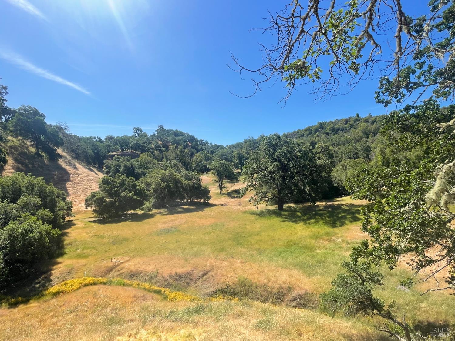 Detail Gallery Image 9 of 17 For 28365 Old Redwood Hwy, Cloverdale,  CA 95425 - – Beds | – Baths