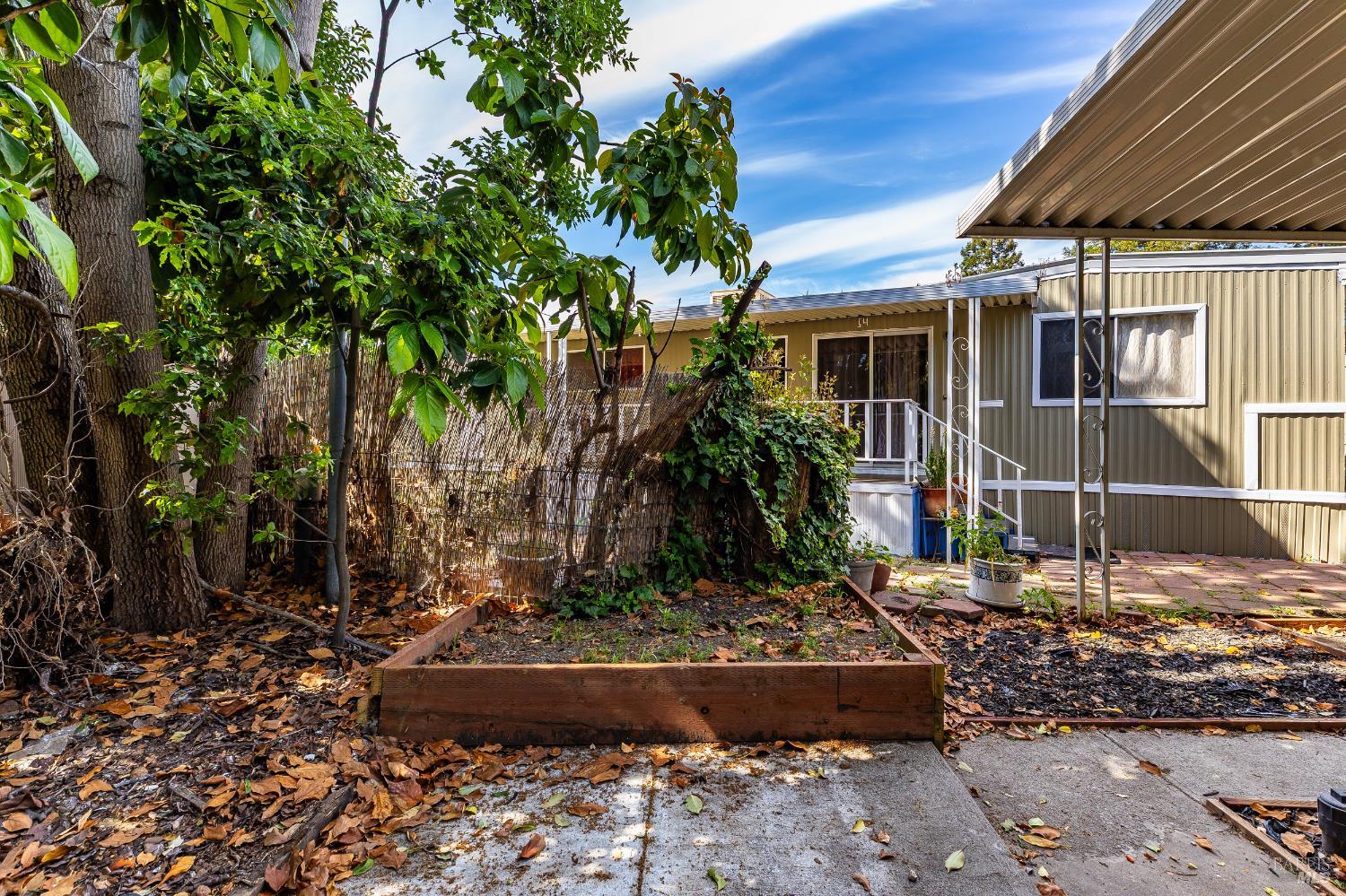 Detail Gallery Image 39 of 46 For 56 the Trees Dr, Concord,  CA 94518 - 2 Beds | 2 Baths