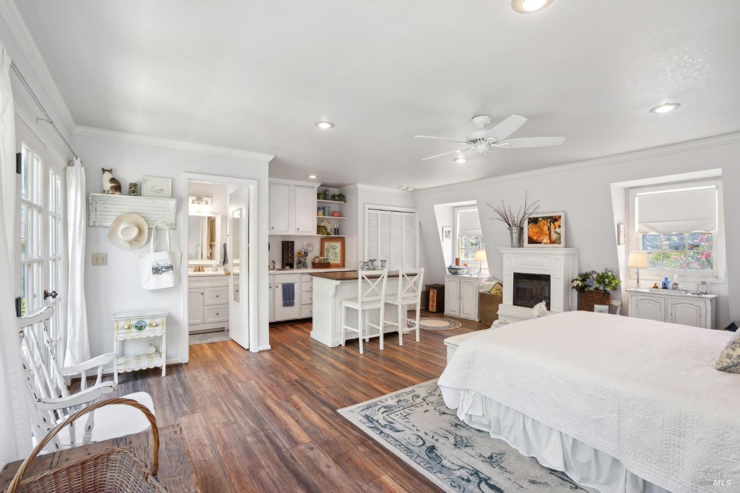 Detail Gallery Image 55 of 75 For 301 Howard St, Petaluma,  CA 94952 - 4 Beds | 3 Baths