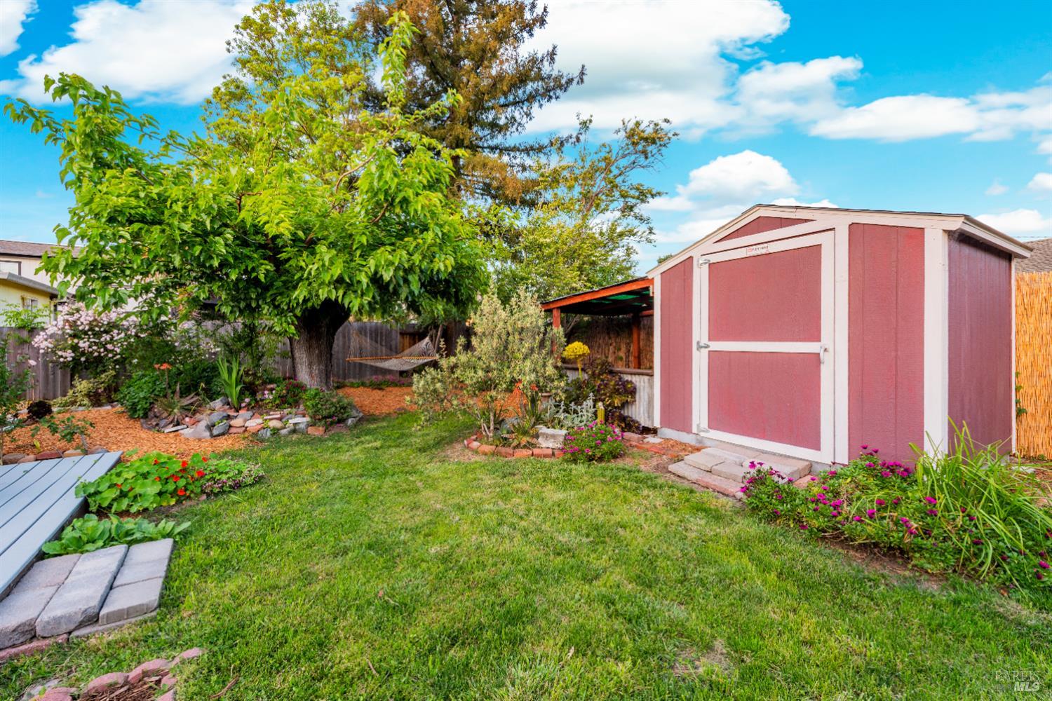 Detail Gallery Image 27 of 35 For 612 Madison St, Petaluma,  CA 94952 - 3 Beds | 2 Baths