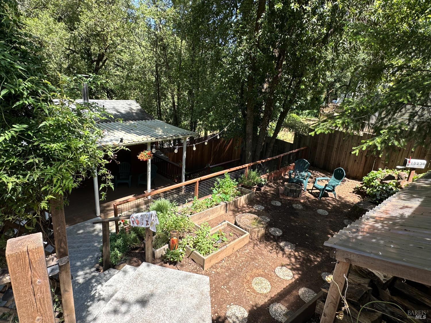 Detail Gallery Image 23 of 39 For 10236 Old River Rd, Forestville,  CA 95436 - 2 Beds | 2 Baths