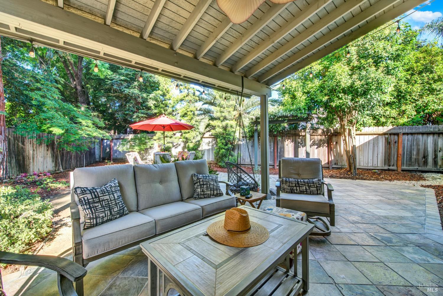 Detail Gallery Image 38 of 46 For 355 Holly Ct, Dixon,  CA 95620 - 3 Beds | 2/1 Baths