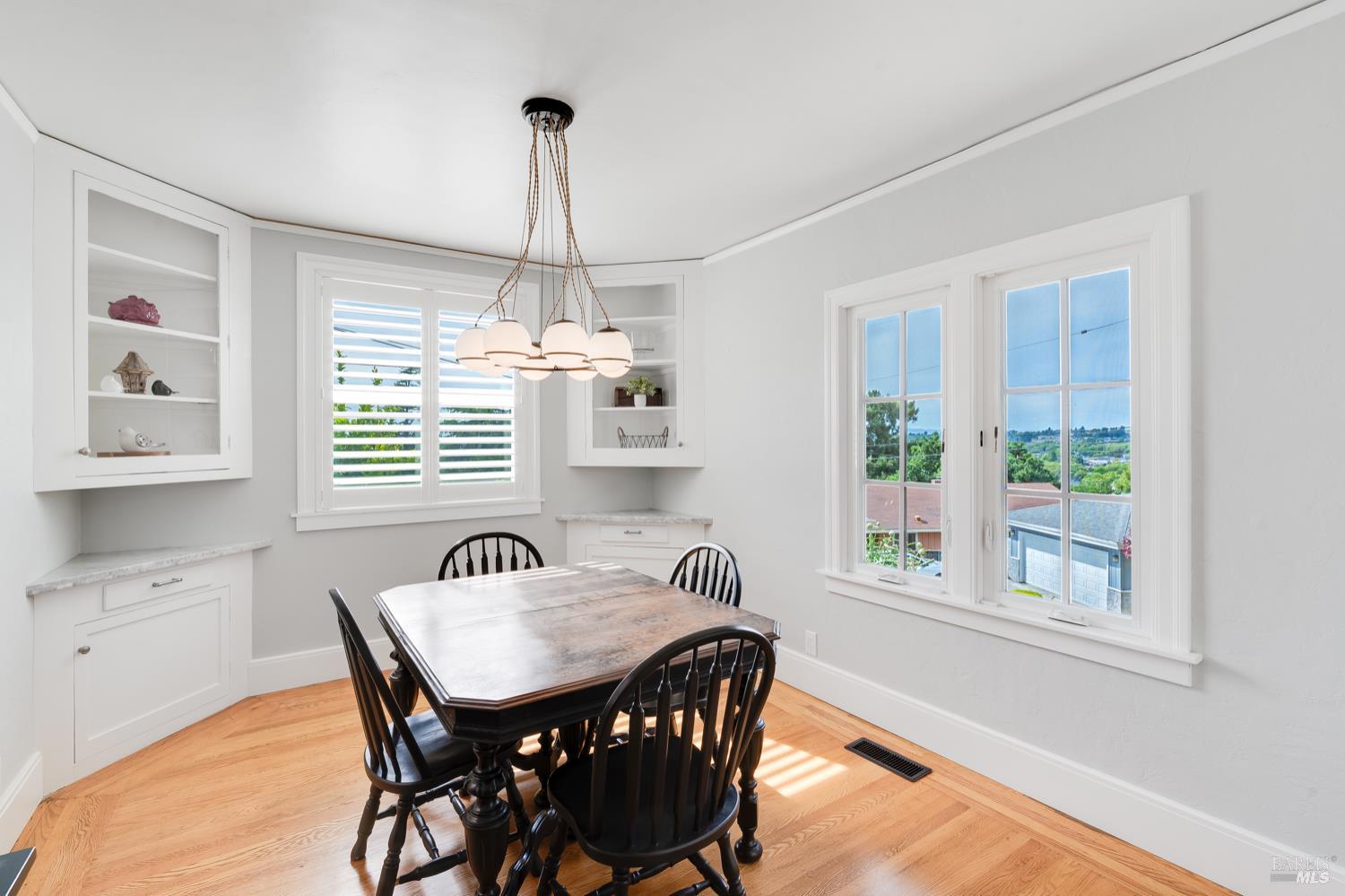 Detail Gallery Image 15 of 71 For 33 Romine Way, Vallejo,  CA 94591 - 4 Beds | 2 Baths