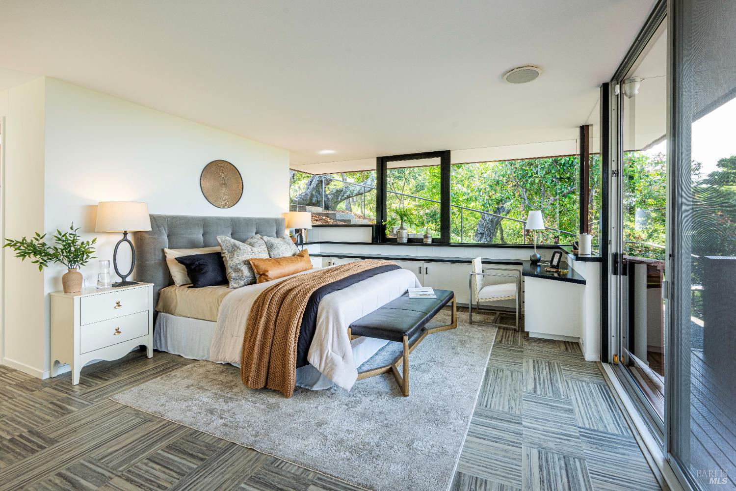 Detail Gallery Image 48 of 83 For 125 Bayview Dr, San Rafael,  CA 94901 - 2 Beds | 3/1 Baths