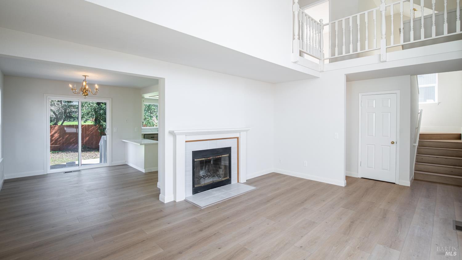 Detail Gallery Image 6 of 41 For 2247 Ironbark Dr, Santa Rosa,  CA 95403 - 3 Beds | 3 Baths