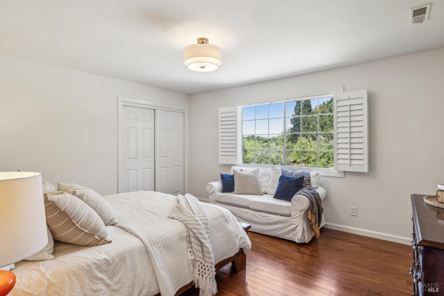 Detail Gallery Image 58 of 98 For 9724 Green Valley Rd, Sebastopol,  CA 95472 - 4 Beds | 3 Baths