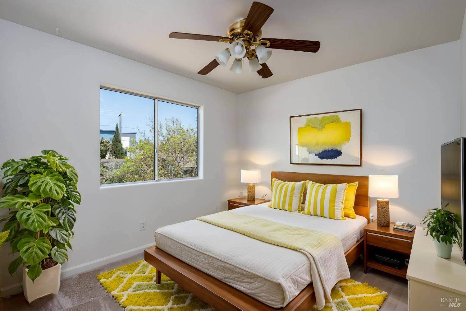Detail Gallery Image 22 of 37 For 1931 Goldpan Way, Santa Rosa,  CA 95407 - 3 Beds | 2/1 Baths