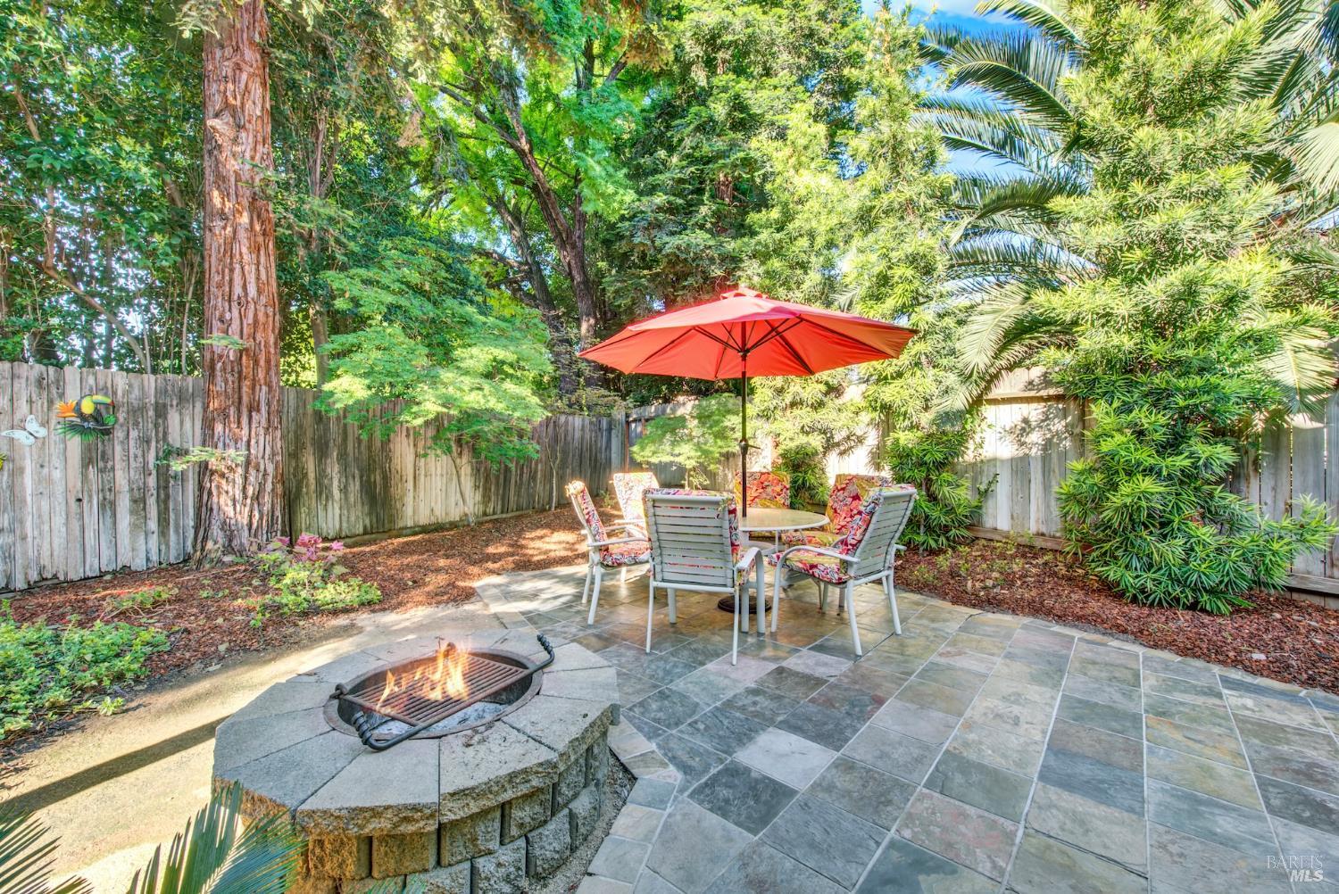 Detail Gallery Image 35 of 46 For 355 Holly Ct, Dixon,  CA 95620 - 3 Beds | 2/1 Baths