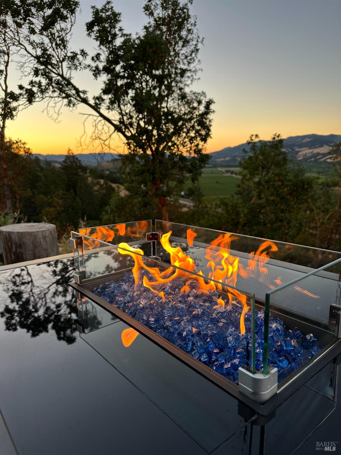 Detail Gallery Image 60 of 65 For 22855 Chianti Rd, Geyserville,  CA 95441 - 5 Beds | 3/1 Baths