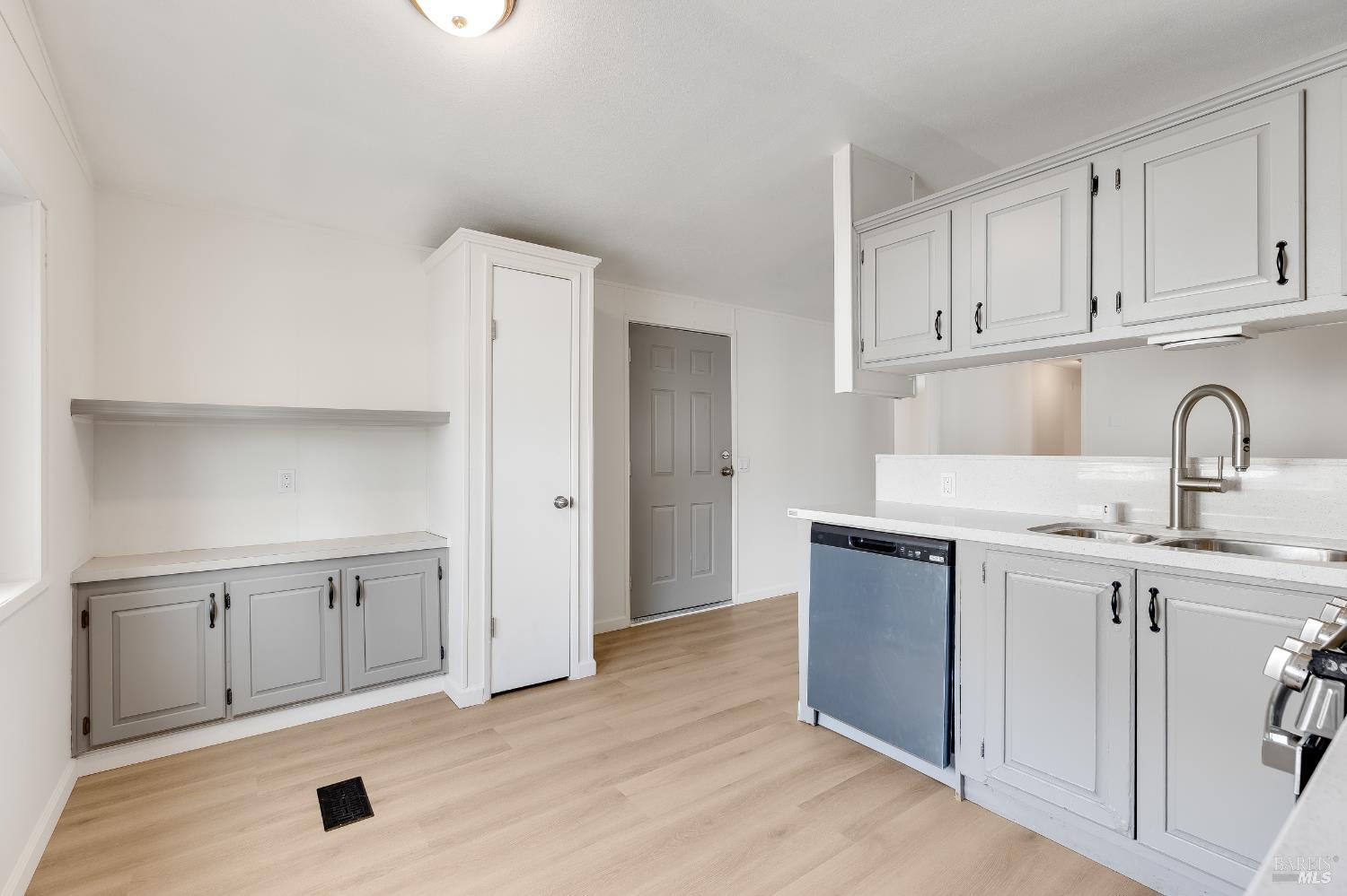 Detail Gallery Image 17 of 46 For 56 the Trees Dr, Concord,  CA 94518 - 2 Beds | 2 Baths
