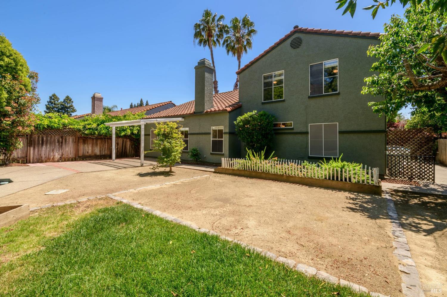 Detail Gallery Image 45 of 54 For 473 Stanford St, Vacaville,  CA 95687 - 4 Beds | 3 Baths