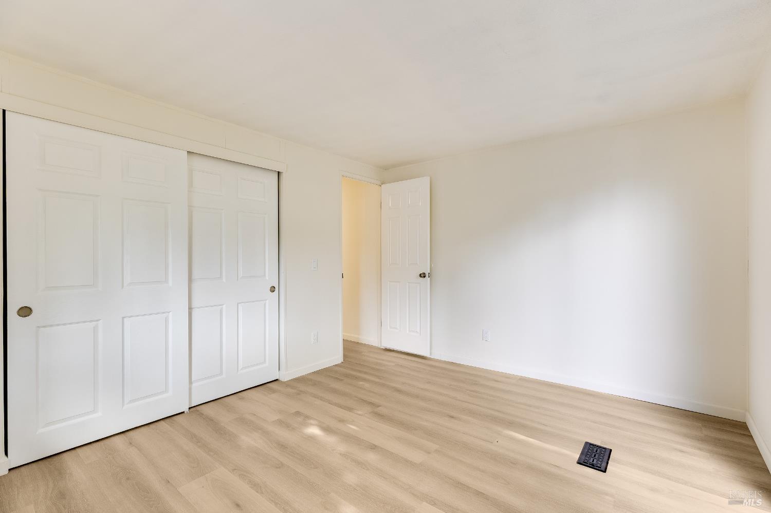 Detail Gallery Image 33 of 46 For 56 the Trees Dr, Concord,  CA 94518 - 2 Beds | 2 Baths