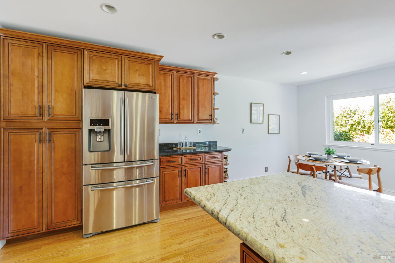 Detail Gallery Image 10 of 29 For 712 Sutro Ave, Novato,  CA 94947 - 3 Beds | 2 Baths