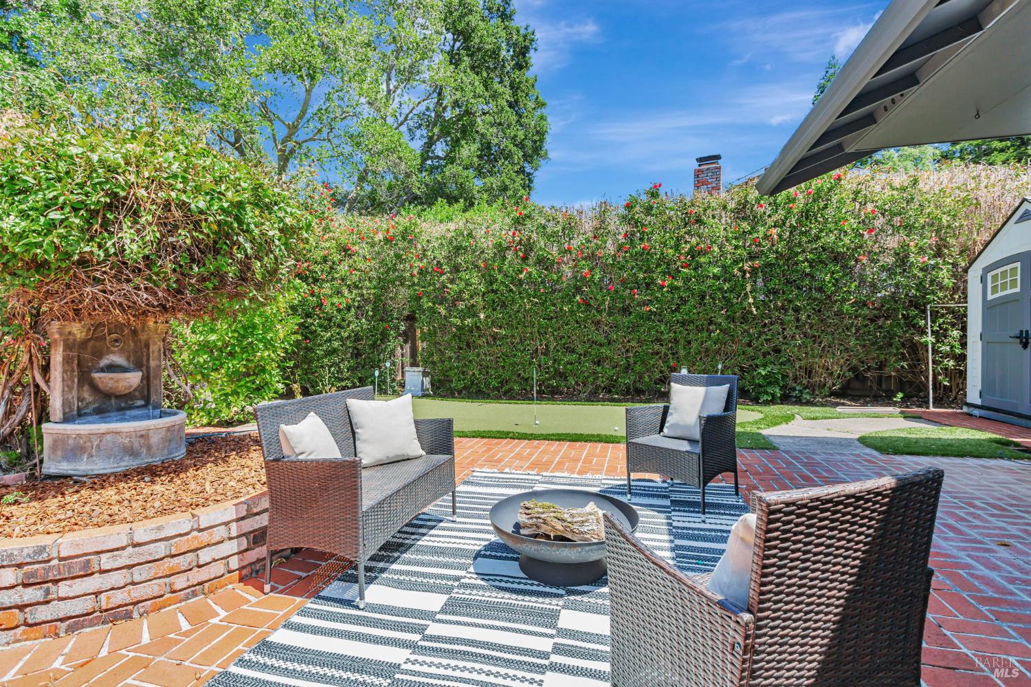 Detail Gallery Image 24 of 29 For 712 Sutro Ave, Novato,  CA 94947 - 3 Beds | 2 Baths