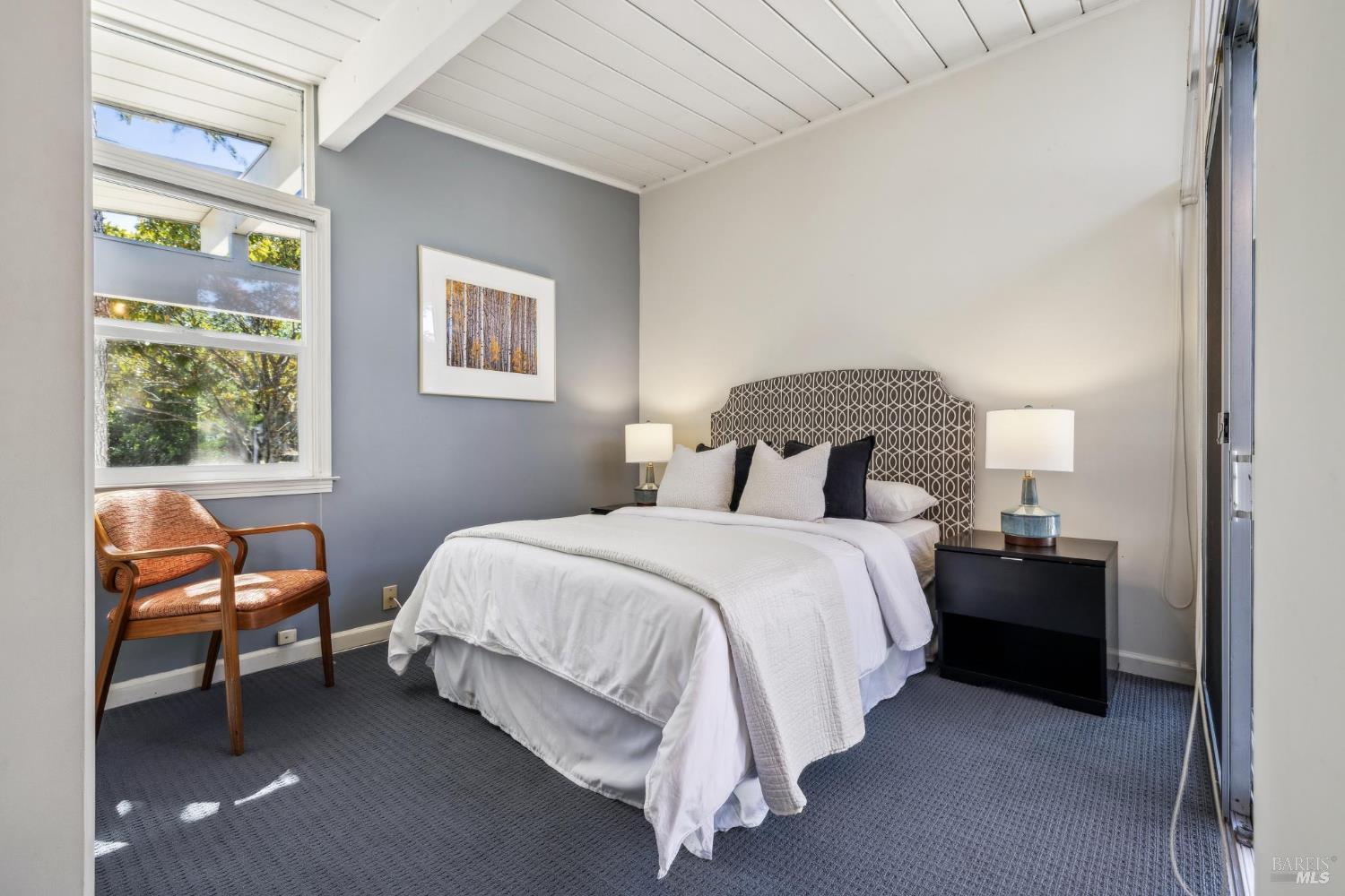 Detail Gallery Image 32 of 57 For 708 Birchwood Ct, San Rafael,  CA 94903 - 5 Beds | 3 Baths