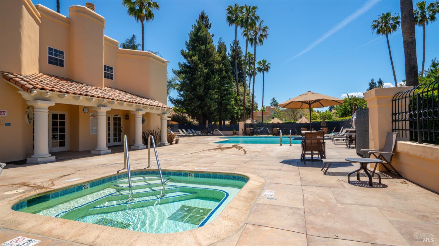 Detail Gallery Image 55 of 57 For 1205 Cuernavaca Circulo Unkn, Mountain View,  CA 94040 - 3 Beds | 3 Baths