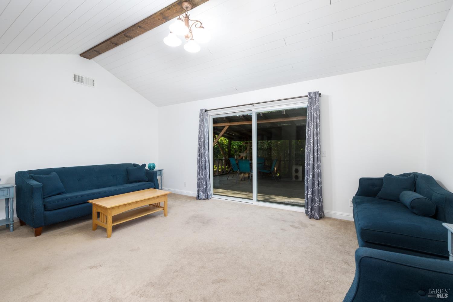 Detail Gallery Image 6 of 18 For 4986 Parkhurst Dr, Santa Rosa,  CA 95409 - 4 Beds | 2 Baths