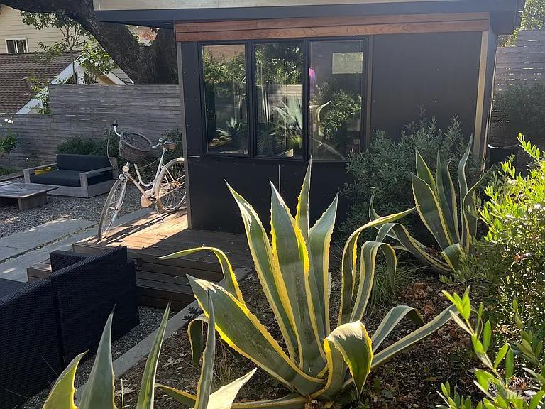 Detail Gallery Image 14 of 15 For 11 Maple Ln, San Anselmo,  CA 94960 - 4 Beds | 2 Baths