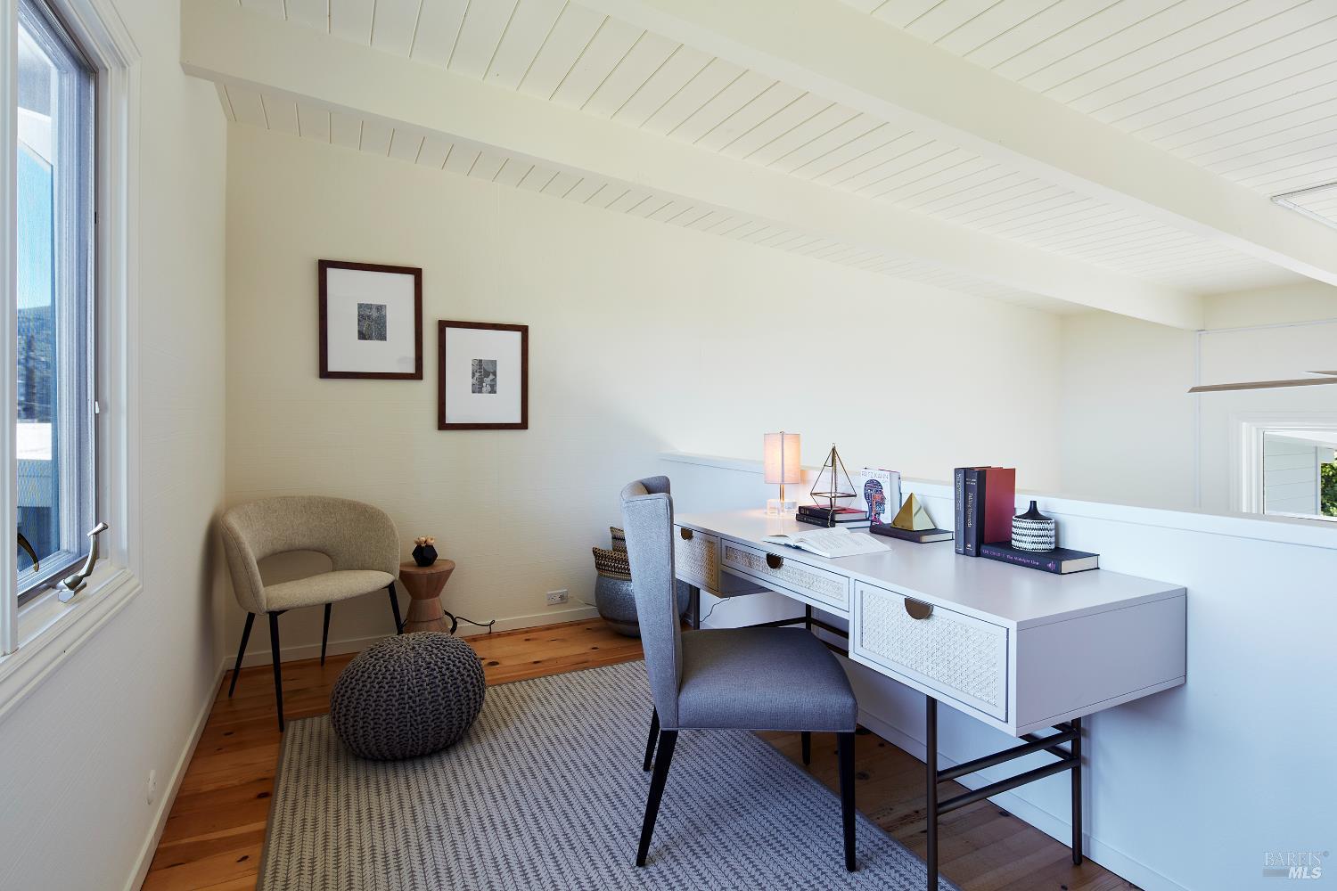Detail Gallery Image 31 of 42 For 64 Edgewood Ave, Mill Valley,  CA 94941 - 3 Beds | 2 Baths