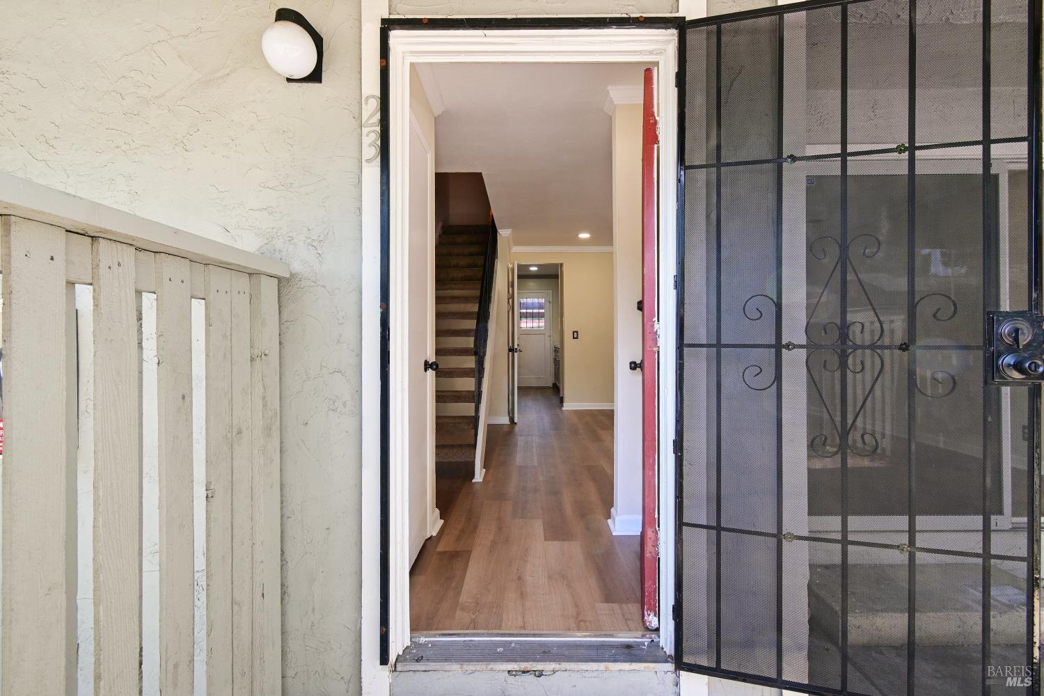 Detail Gallery Image 6 of 32 For 23 Villa Ct, Fairfield,  CA 94533 - 2 Beds | 1/1 Baths
