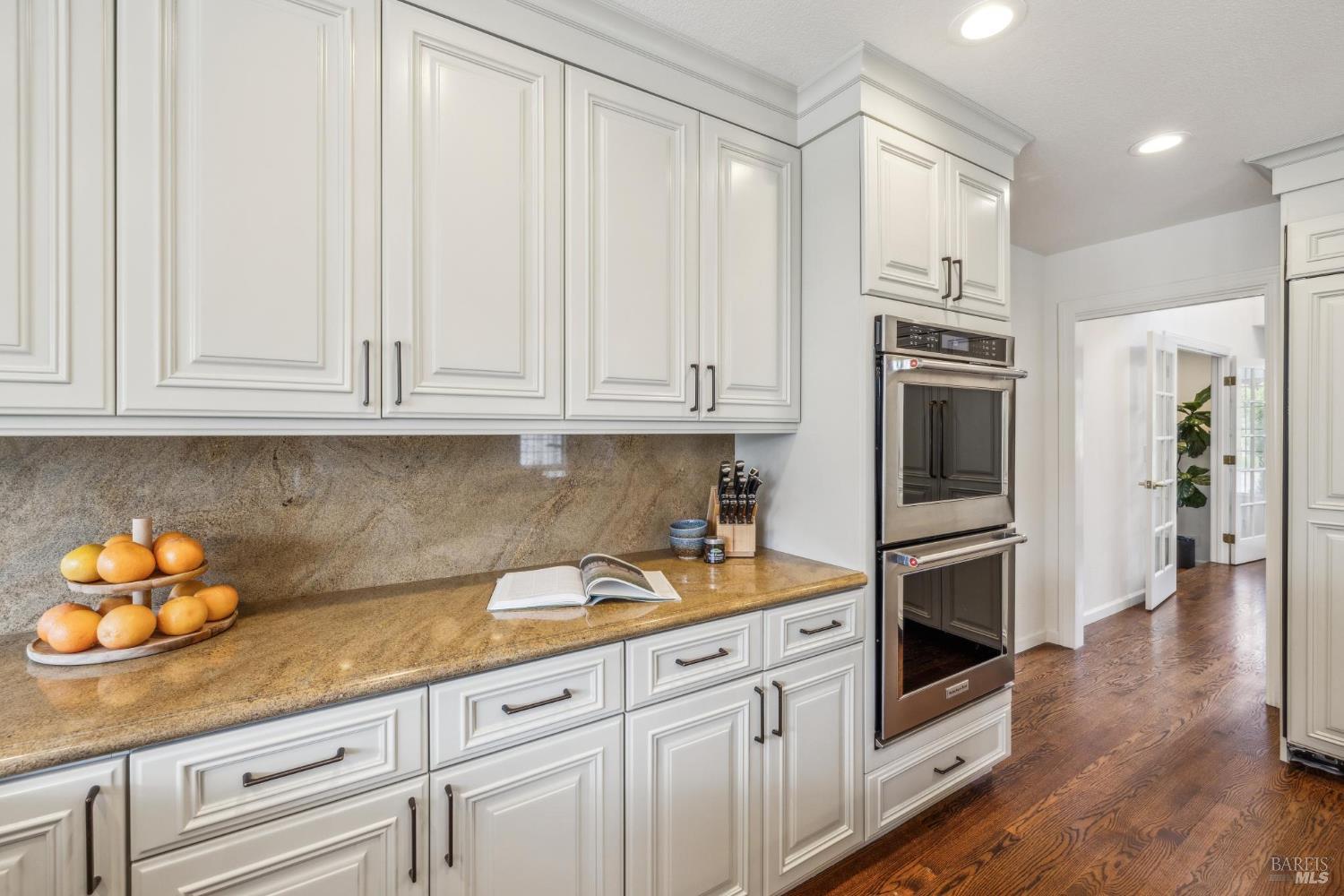 Detail Gallery Image 27 of 98 For 9724 Green Valley Rd, Sebastopol,  CA 95472 - 4 Beds | 3 Baths