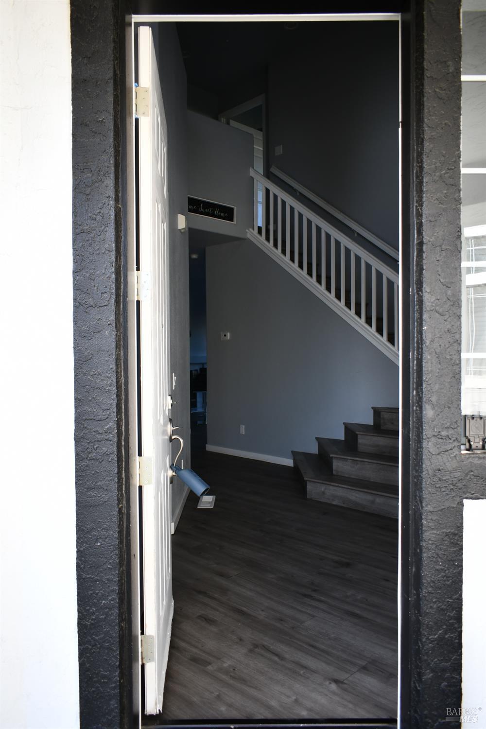 Detail Gallery Image 6 of 19 For 2630 Arrowhead Dr, Santa Rosa,  CA 95407 - 4 Beds | 3 Baths