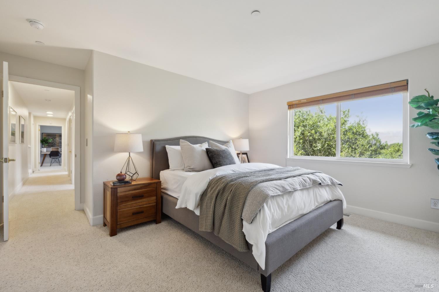 Detail Gallery Image 26 of 37 For 15 Upland Ln, Novato,  CA 94945 - 4 Beds | 3/1 Baths