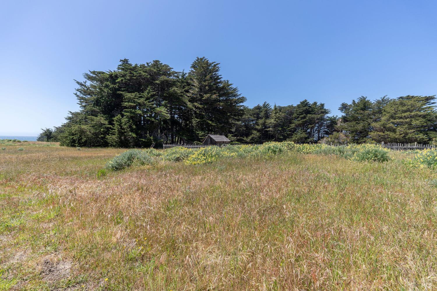 Detail Gallery Image 7 of 37 For 39463 Leeward Rd, The Sea Ranch,  CA 95497 - – Beds | – Baths