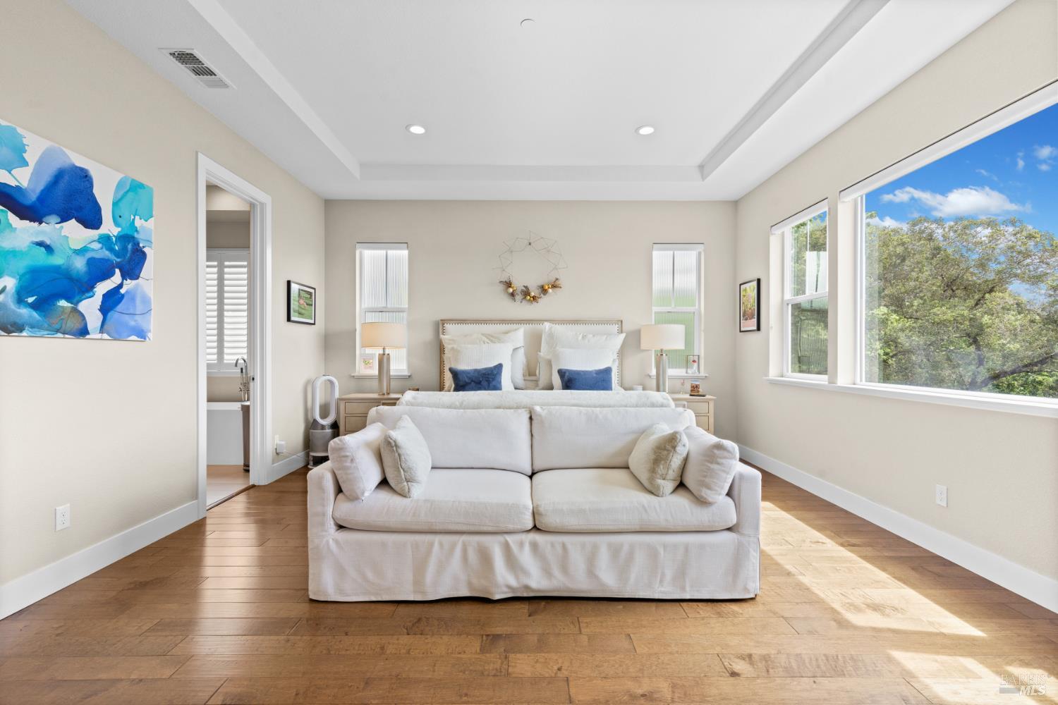 Detail Gallery Image 20 of 62 For 3393 Lake Park Ct, Santa Rosa,  CA 95403 - 5 Beds | 4/1 Baths