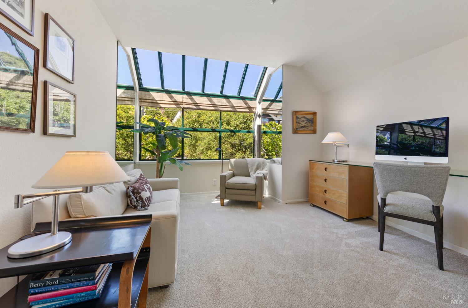 Detail Gallery Image 28 of 46 For 1910 Mar West St, Tiburon,  CA 94920 - 3 Beds | 2/1 Baths