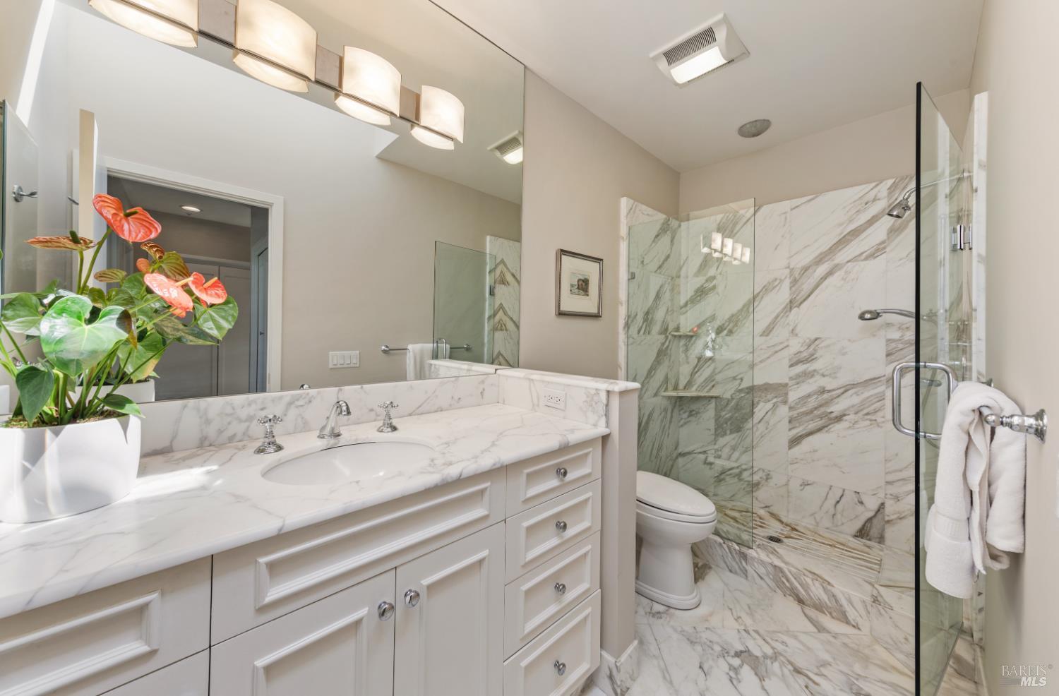 Detail Gallery Image 30 of 46 For 1910 Mar West St, Tiburon,  CA 94920 - 3 Beds | 2/1 Baths