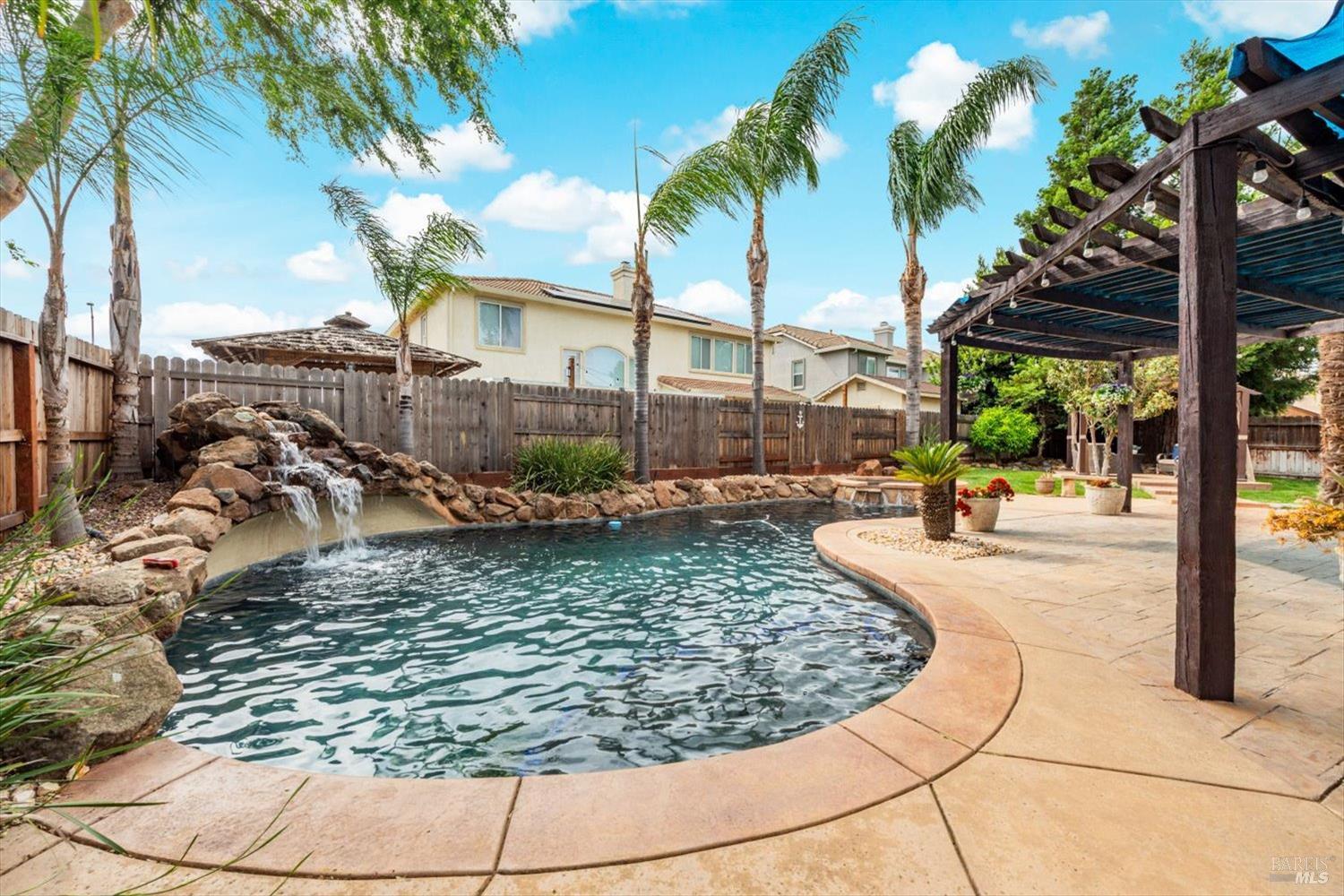 Detail Gallery Image 75 of 99 For 201 Red Pheasant Dr, Vacaville,  CA 95687 - 5 Beds | 3/1 Baths