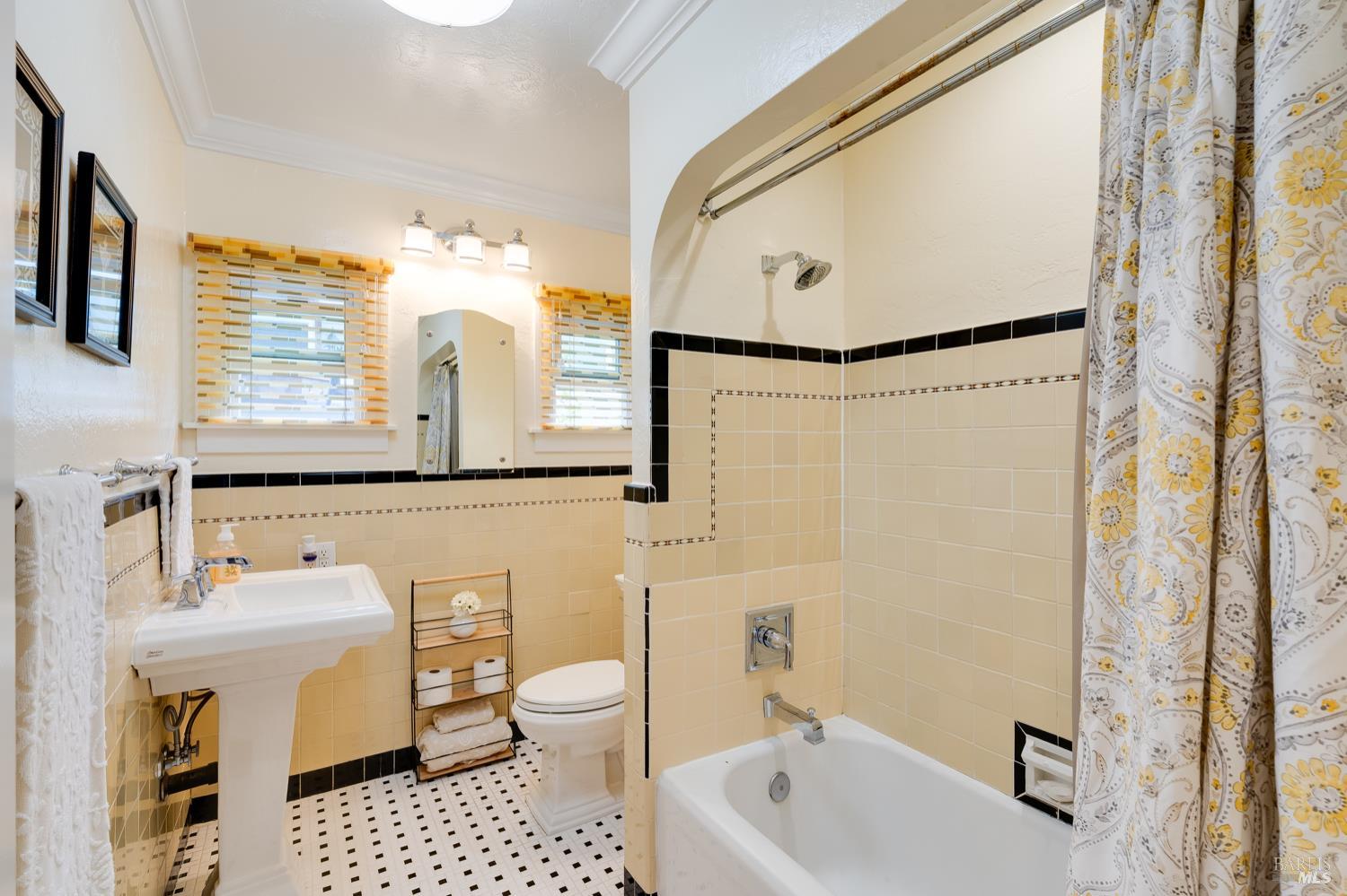 Detail Gallery Image 20 of 71 For 33 Romine Way, Vallejo,  CA 94591 - 4 Beds | 2 Baths