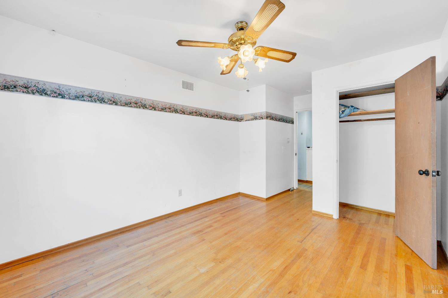 Detail Gallery Image 12 of 30 For 524 Deodara St, Vacaville,  CA 95688 - 3 Beds | 2 Baths