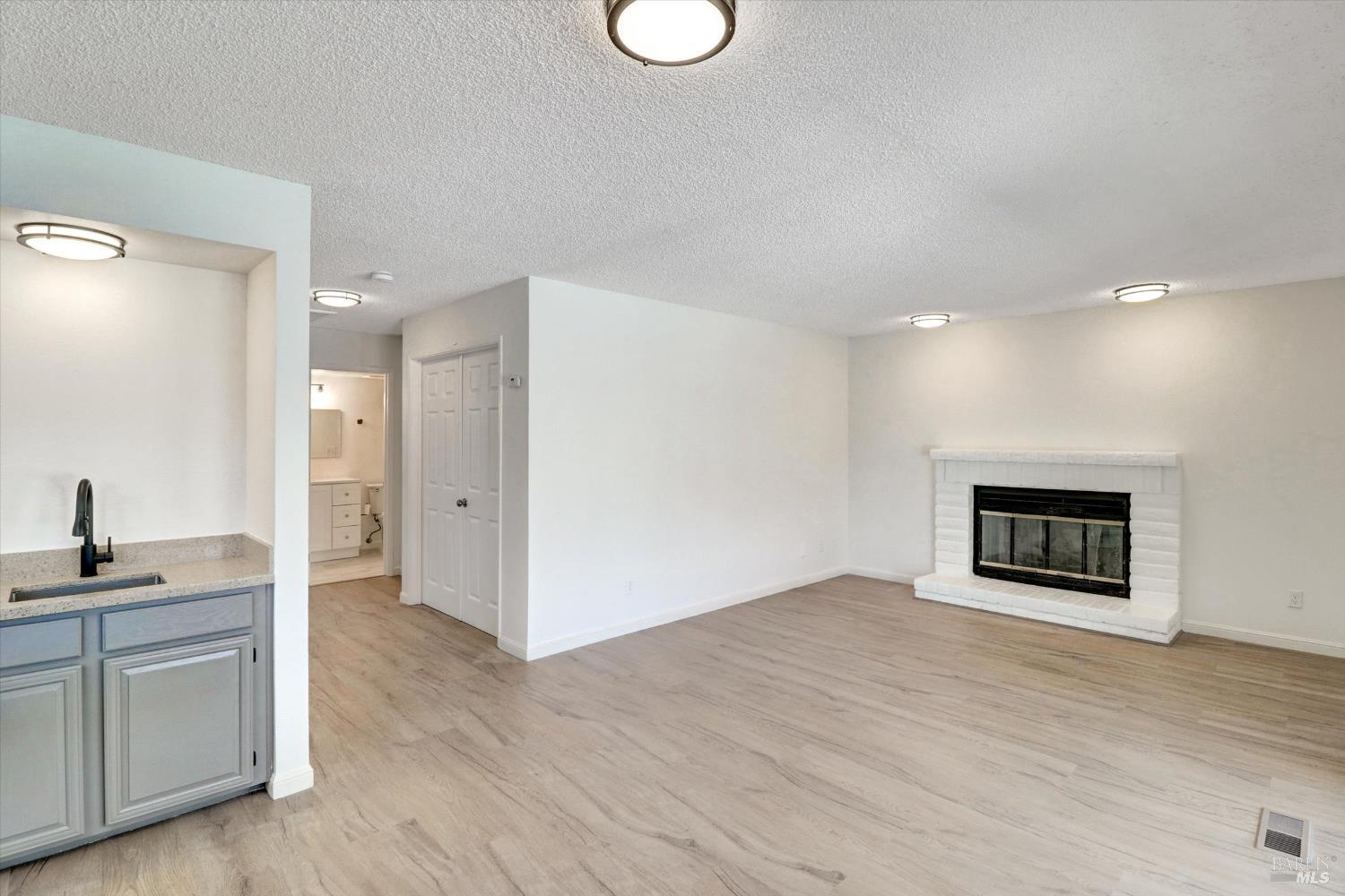 Detail Gallery Image 28 of 29 For 181 Belvedere Ct, Vallejo,  CA 94589 - 4 Beds | 3 Baths