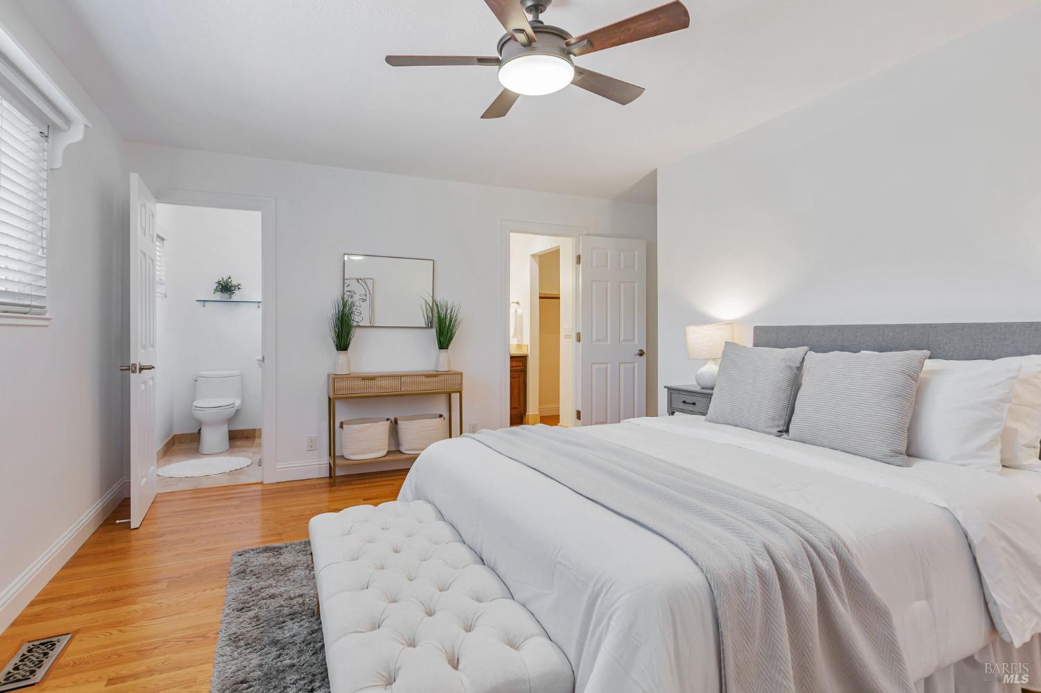 Detail Gallery Image 16 of 29 For 712 Sutro Ave, Novato,  CA 94947 - 3 Beds | 2 Baths