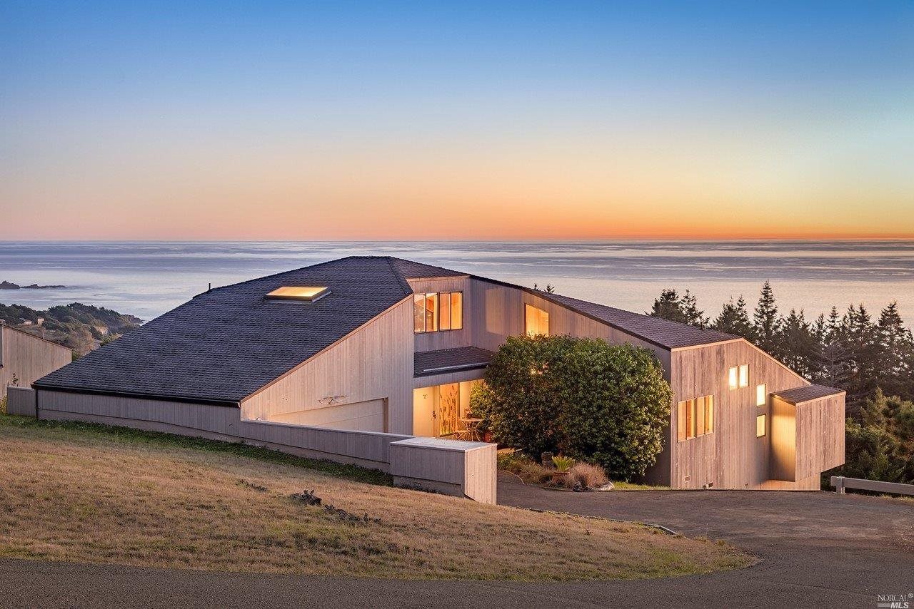 Detail Gallery Image 1 of 30 For 36835 Greencroft Close Unkn, The Sea Ranch,  CA 95497 - 2 Beds | 2 Baths