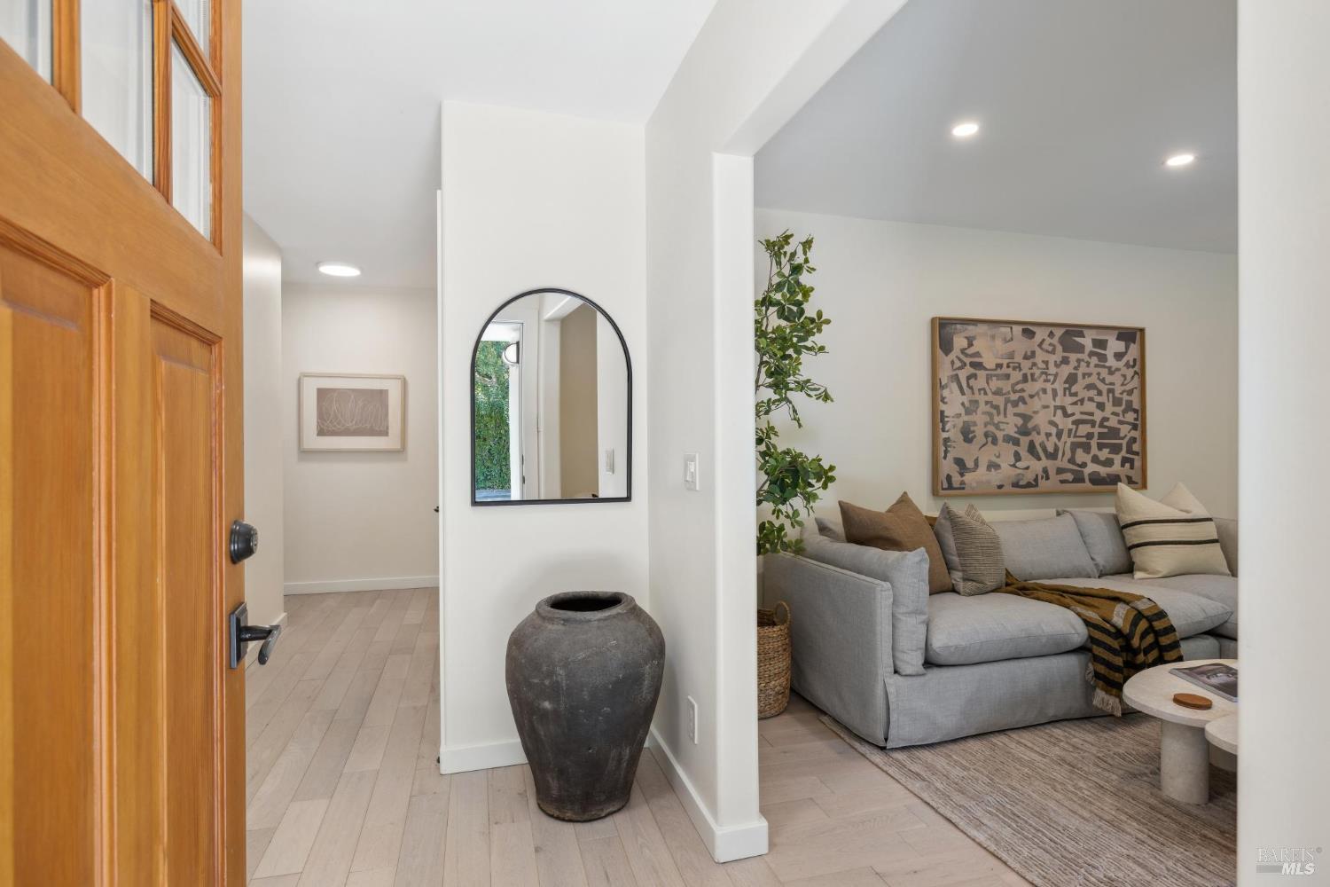 Detail Gallery Image 4 of 46 For 17 San Gabriel Dr, Fairfax,  CA 94930 - 4 Beds | 3 Baths