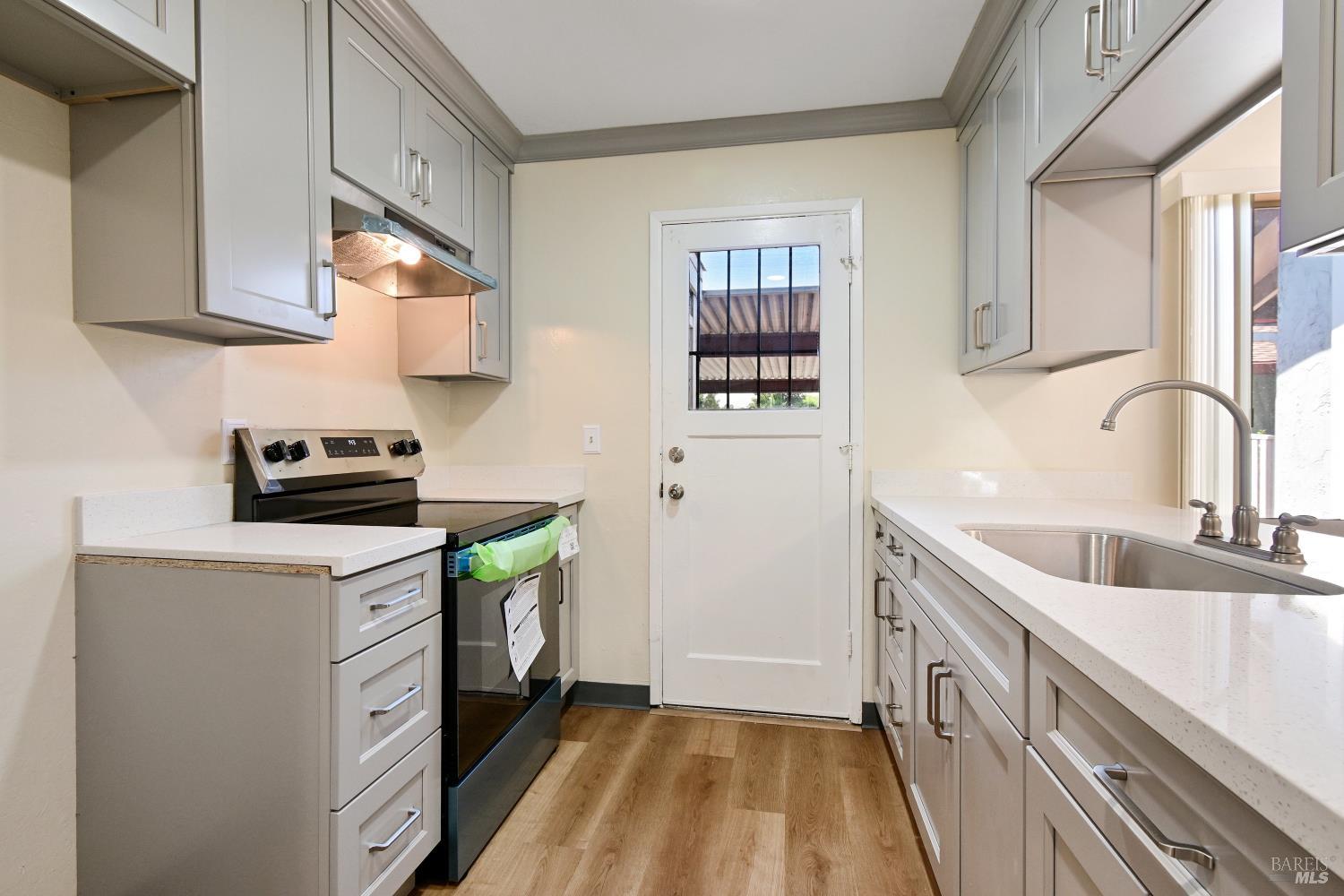 Detail Gallery Image 15 of 32 For 23 Villa Ct, Fairfield,  CA 94533 - 2 Beds | 1/1 Baths
