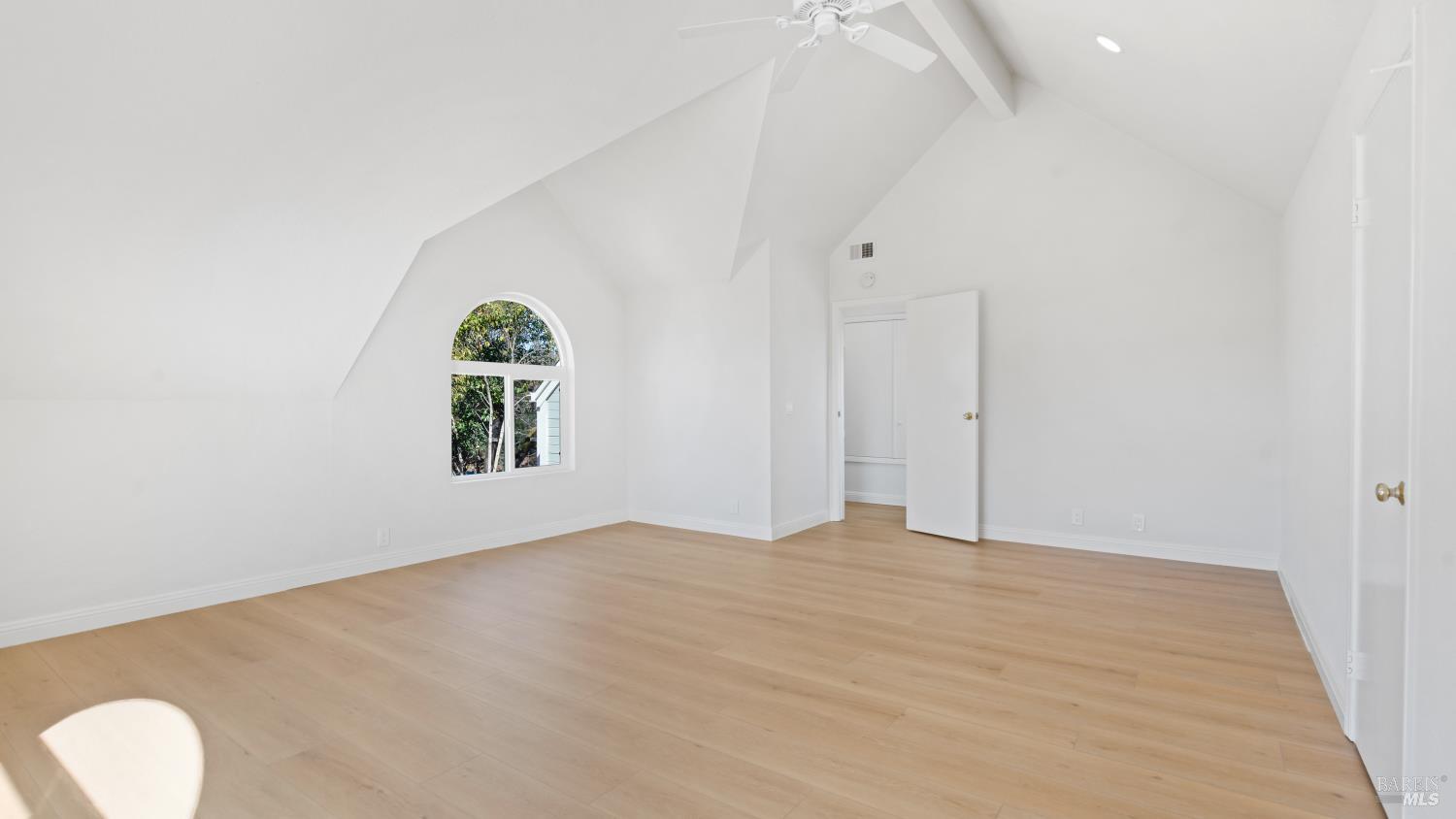 Detail Gallery Image 34 of 41 For 2247 Ironbark Dr, Santa Rosa,  CA 95403 - 3 Beds | 3 Baths