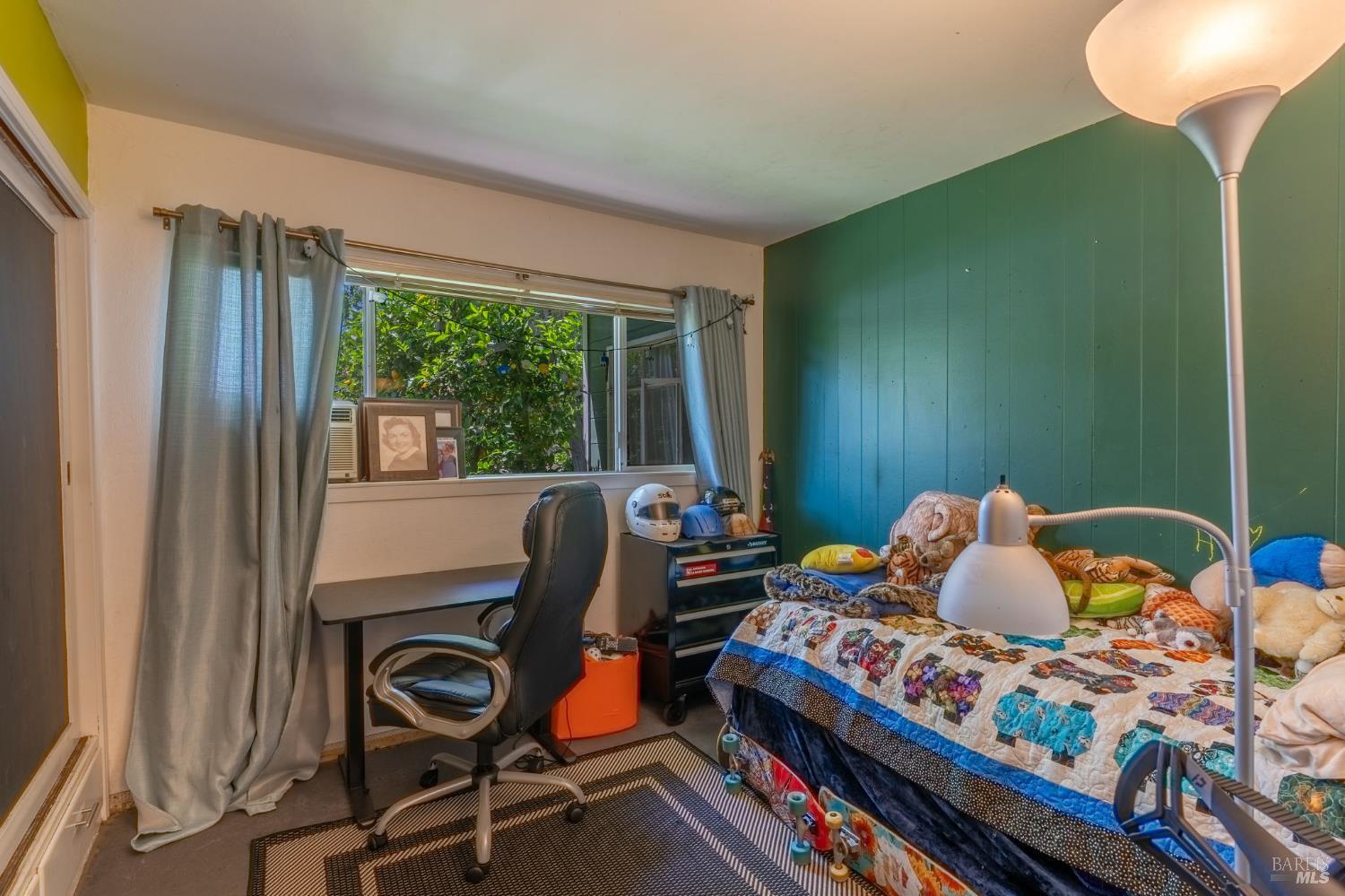 Detail Gallery Image 20 of 43 For 3120 Hermosa Dr, Napa,  CA 94558 - 4 Beds | 2 Baths
