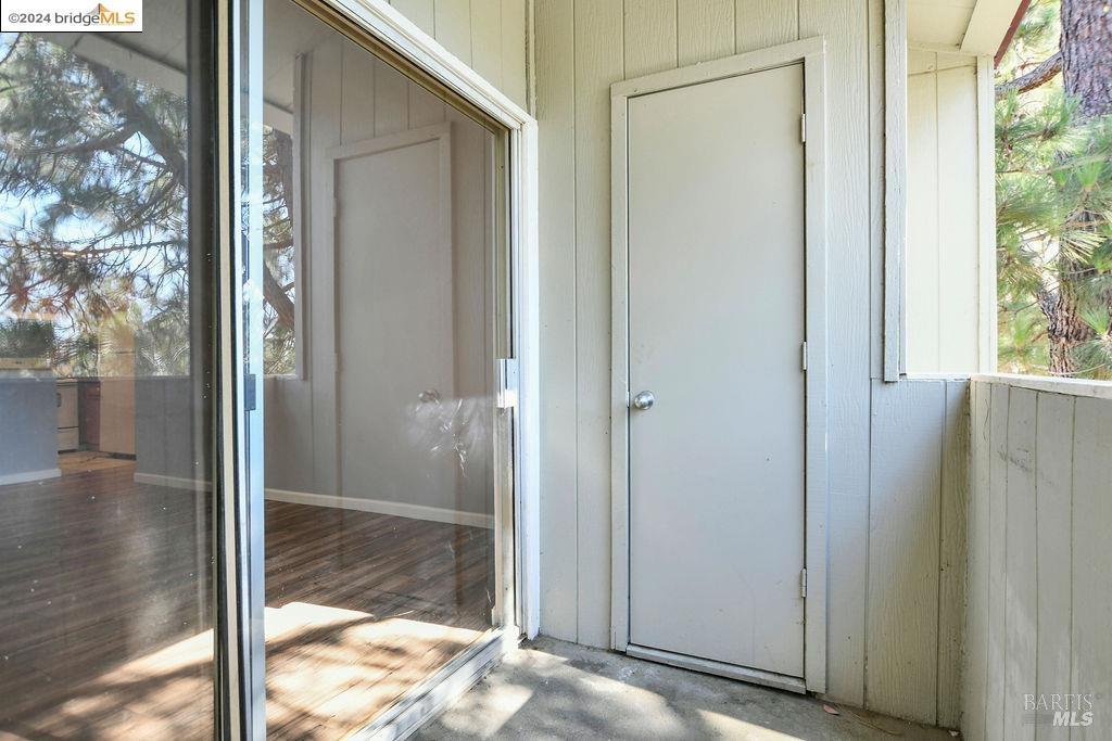 Detail Gallery Image 14 of 17 For 1333 N Camino Alto Unkn, Vallejo,  CA 94589 - 2 Beds | 2 Baths